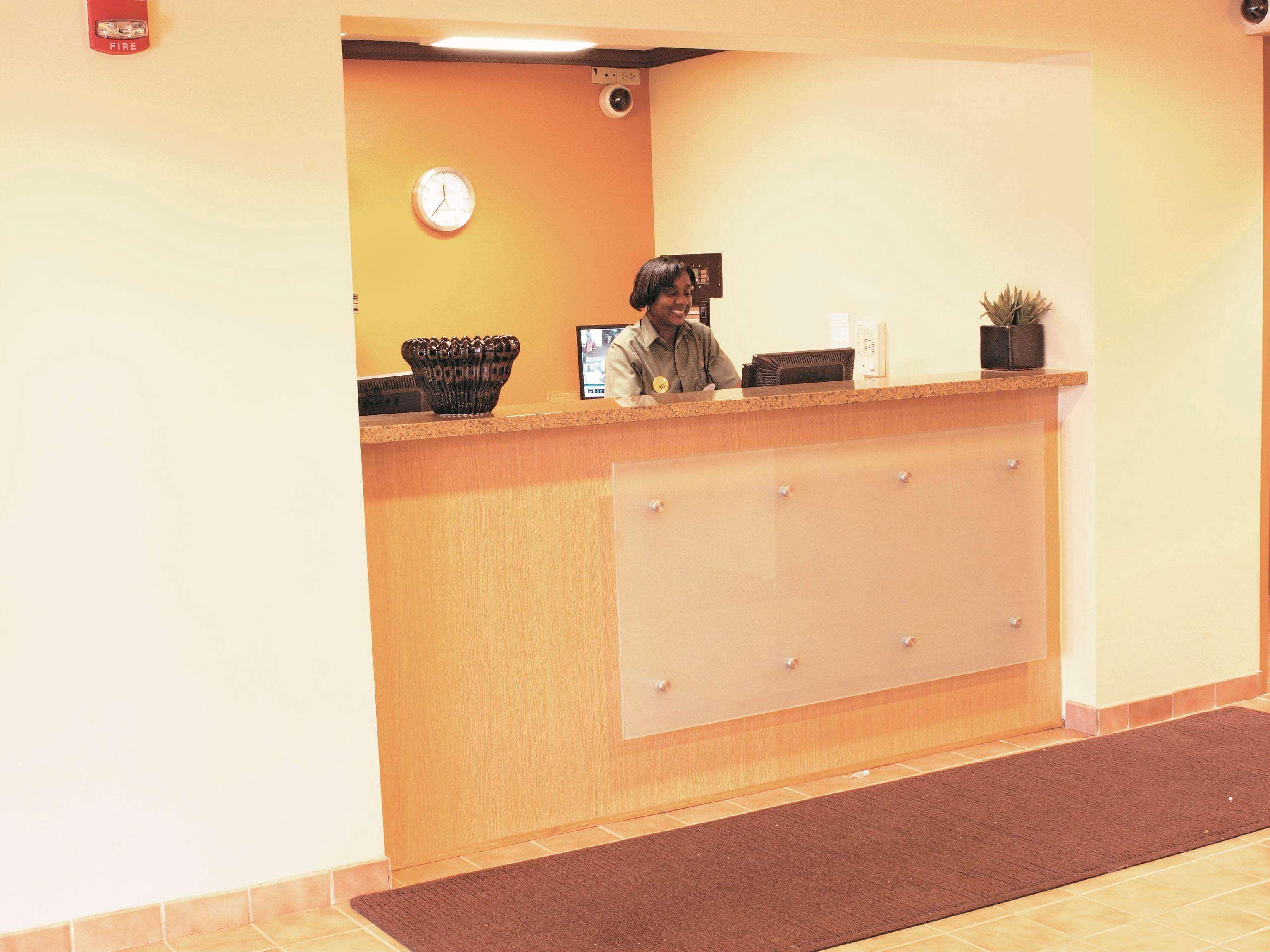 Hotel La Quinta By Wyndham Chicago Tinley Park Exterior foto