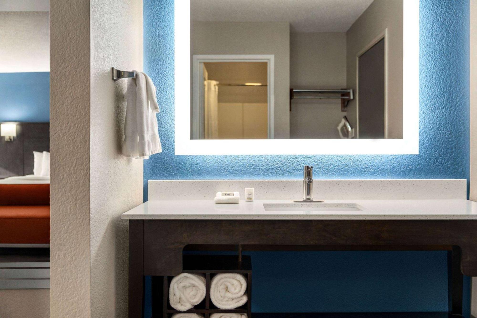 Hotel La Quinta By Wyndham Chicago Tinley Park Exterior foto