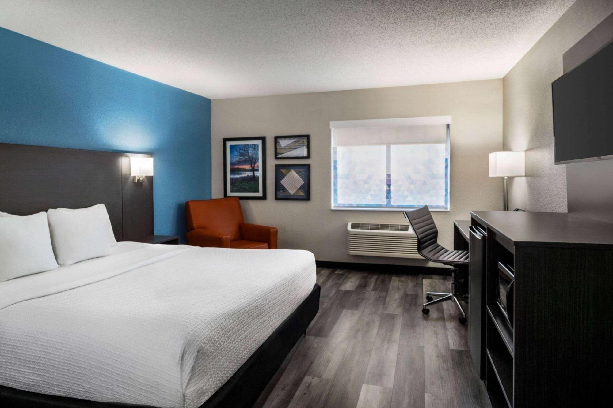 Hotel La Quinta By Wyndham Chicago Tinley Park Exterior foto